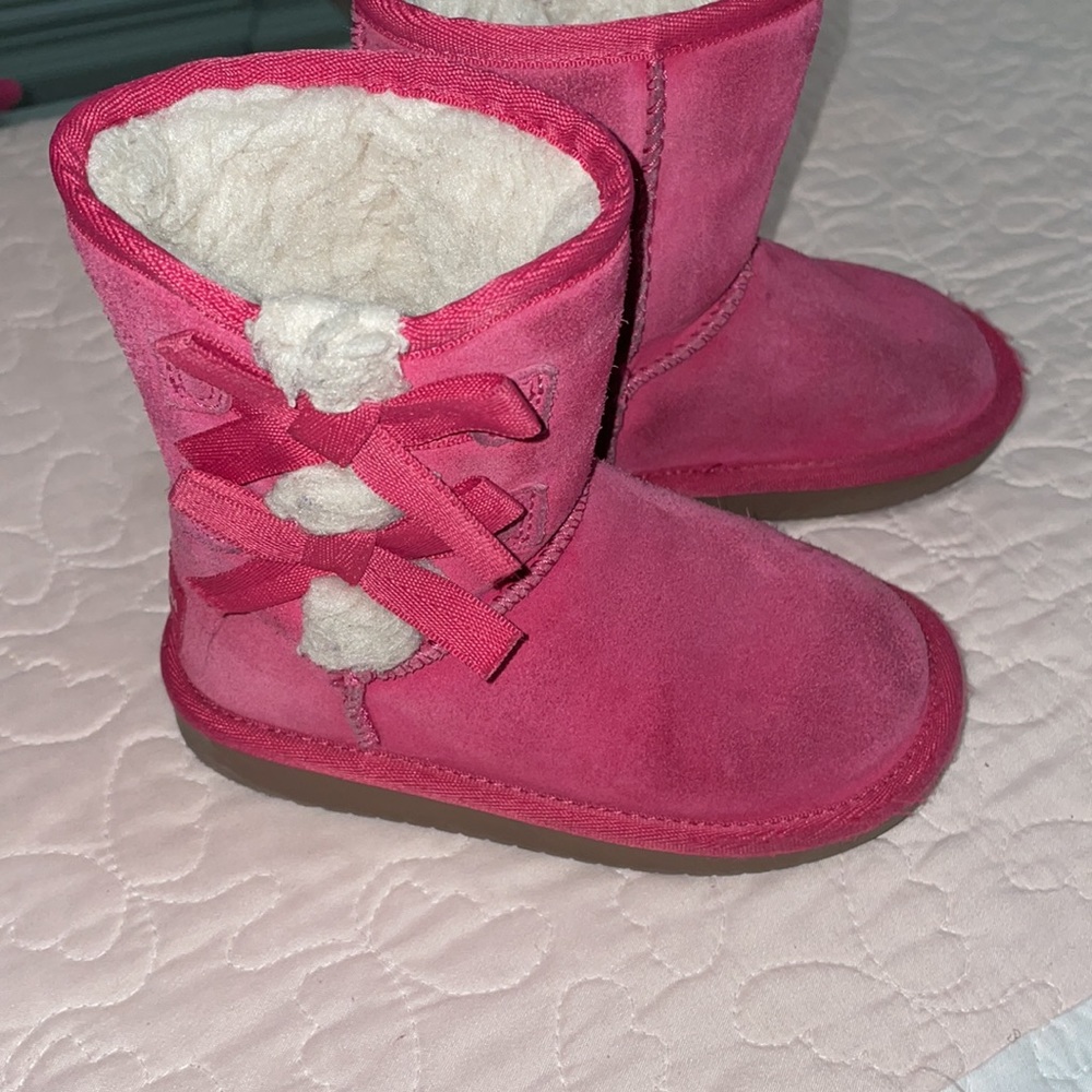 Koolaburra by UGG boots